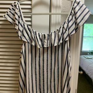 Ruffle off the shoulder top.
